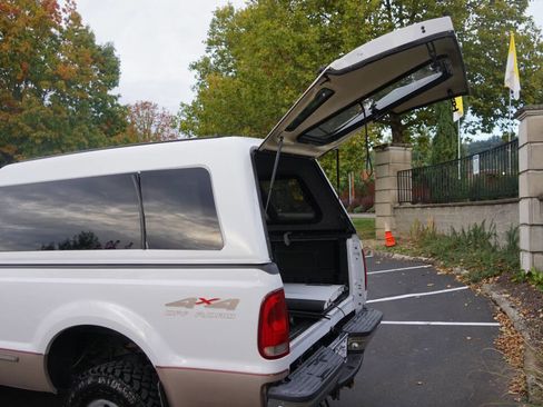 Used 1999 Ford F250 Lariat image 54