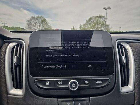 Used 2024 Chevrolet Malibu LT image 7