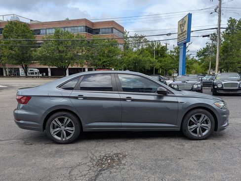 Used 2020 Volkswagen Jetta R-Line FWD image 6