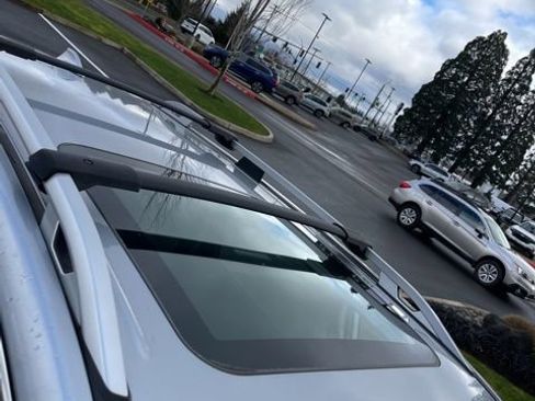 Used 2023 Subaru Forester Touring image 14