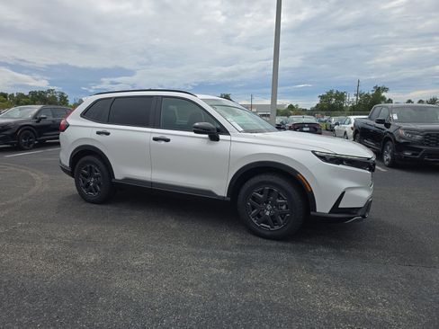 Used 2026 Honda CR-V TrailSport image 2