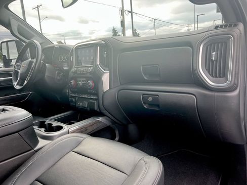 Used 2021 Chevrolet Silverado 3500 LTZ w/ LTZ Convenience Package AWD/4WD image 22