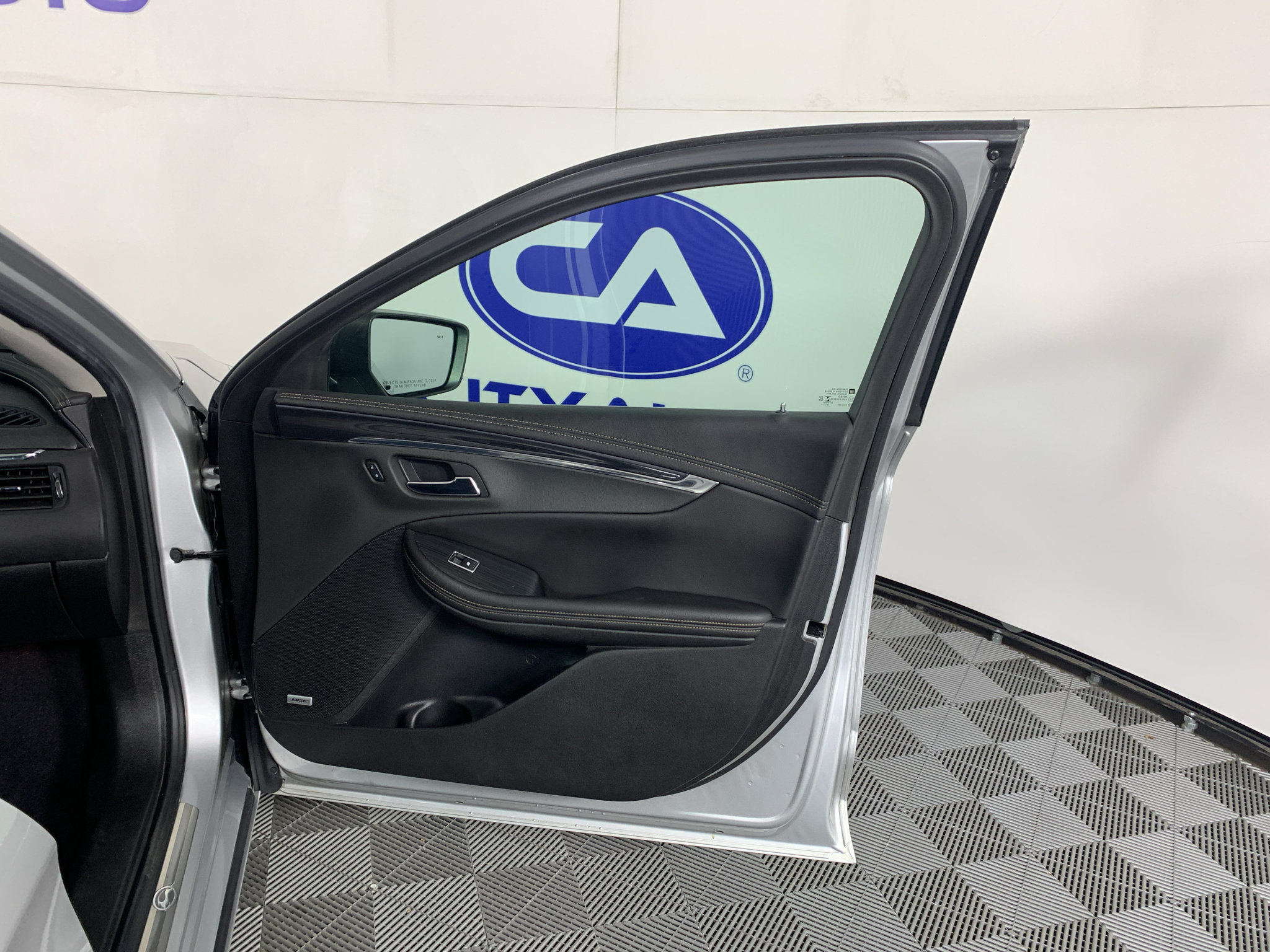 Used 2020 Chevrolet Impala Premier FWD image 34