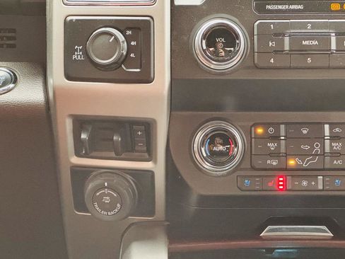 Used 2021 Ford F350 King Ranch w/ King Ranch Ultimate Package image 31