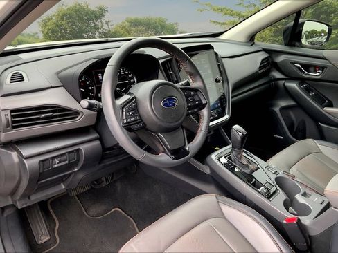 Used 2024 Subaru Crosstrek 2.5i Limited w/ Crosstrek Mirror Package AWD/4WD image 15