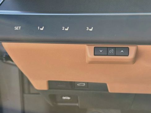 New 2026 Lexus ES 350e w/ Cold Area Package FWD image 35
