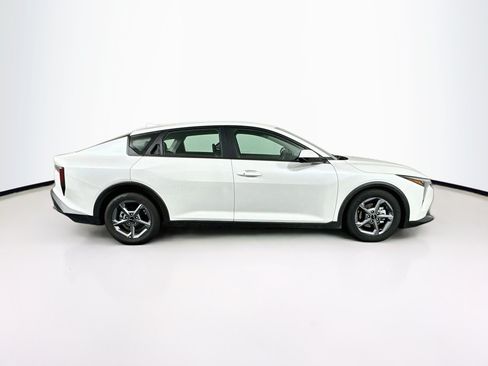 Used 2025 Kia K4 FWD image 10