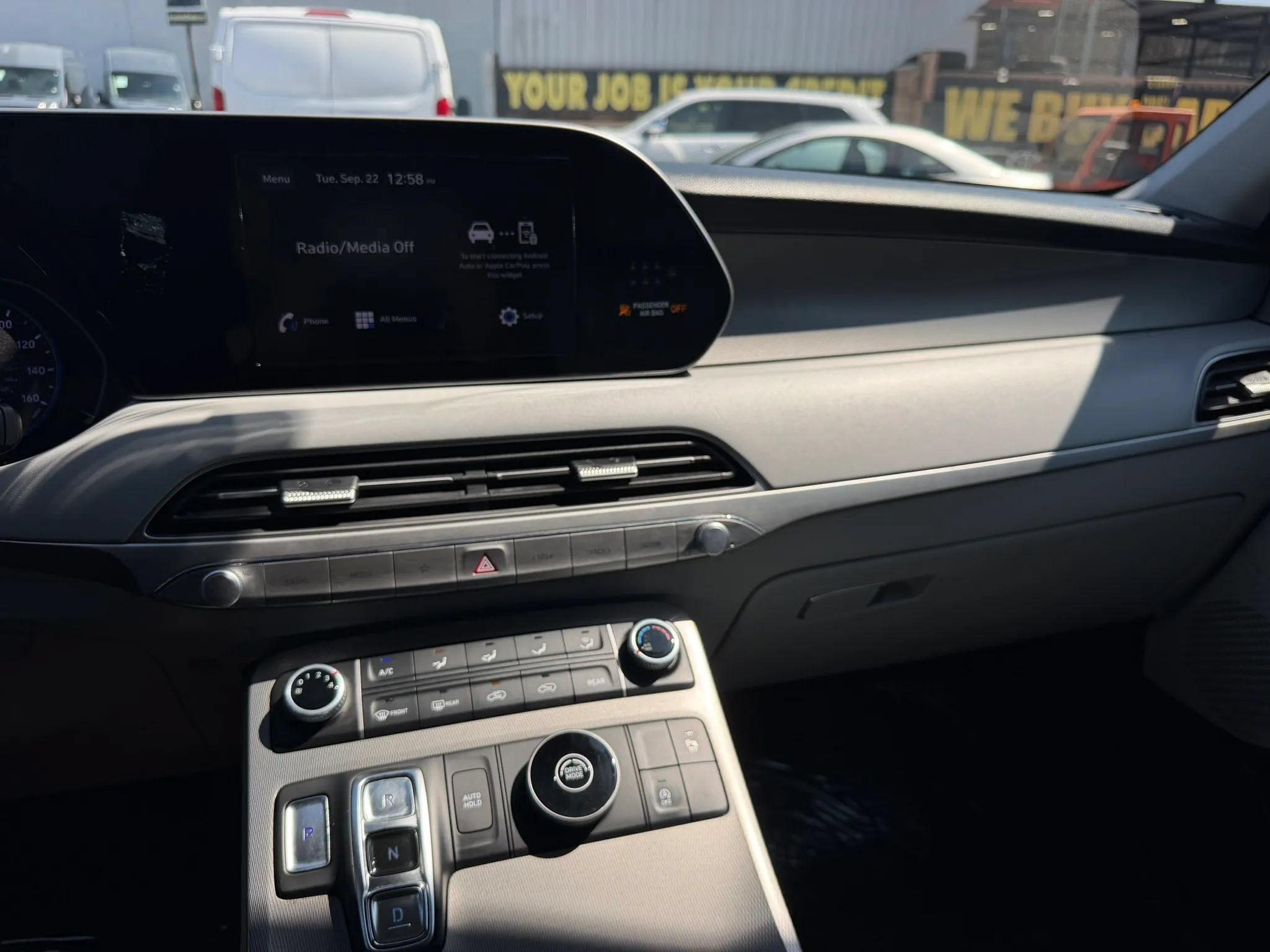 Used 2021 Hyundai Palisade SE FWD image 13