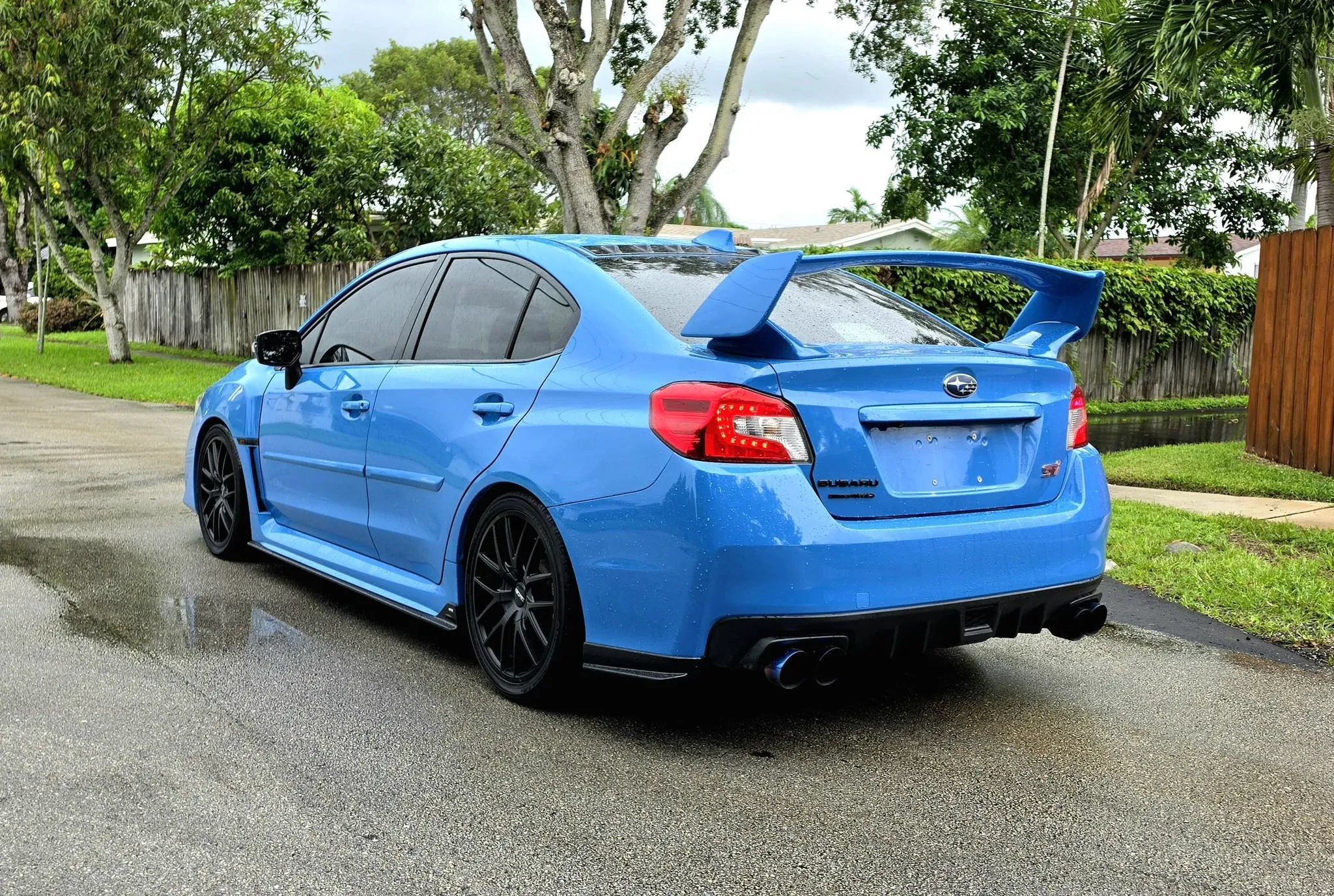 Used 2016 Subaru WRX STI AWD/4WD image 14