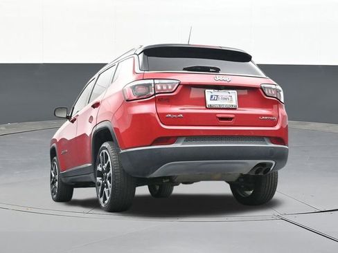 Used 2018 Jeep Compass Limited w/ Navigation Group image 47