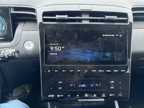 Used 2023 Hyundai Tucson SEL w/ Cargo Package image 15