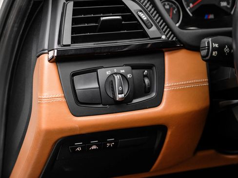 Used 2015 BMW M3 Sedan image 28