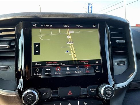 Used 2019 RAM 1500 Big Horn AWD/4WD image 24