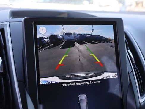 Certified 2024 Ford Edge SEL image 16