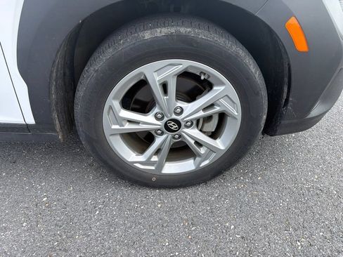 Used 2023 Hyundai Kona SEL AWD/4WD image 10