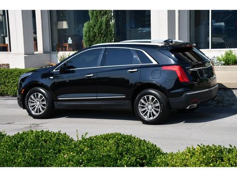Used 2019 Cadillac XT5 Luxury FWD image 7
