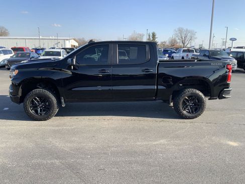 Used 2022 Chevrolet Silverado 1500 LT Trail Boss w/ LPO, Dark Essentials Package image 7