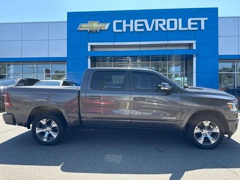 Used 2021 RAM 1500 Laramie w/ Sport Appearance Package AWD/4WD image 5