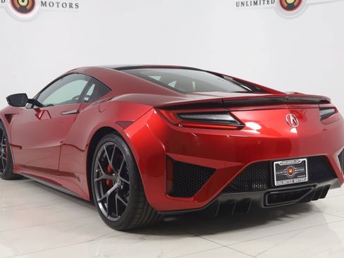 Used 2017 Acura NSX image 4