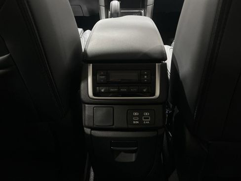 New 2026 Subaru Ascent Limited image 21