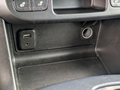 Used 2017 Chevrolet Colorado Z71 image 26