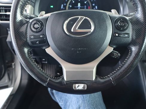 Used 2016 Lexus IS 300 AWD image 22