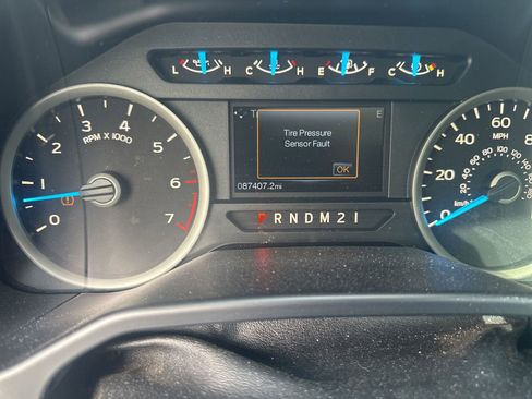 Used 2016 Ford F150 XLT w/ Equipment Group 302A Luxury RWD image 12