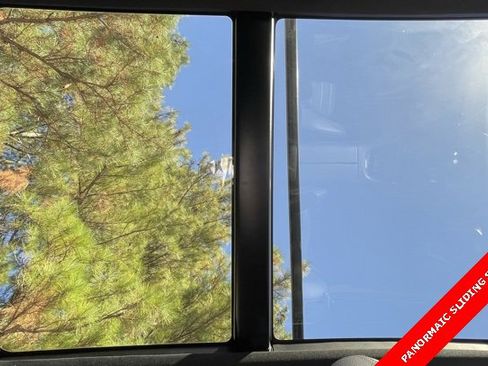 Used 2022 Mercedes-Benz GLS 450 4MATIC image 3