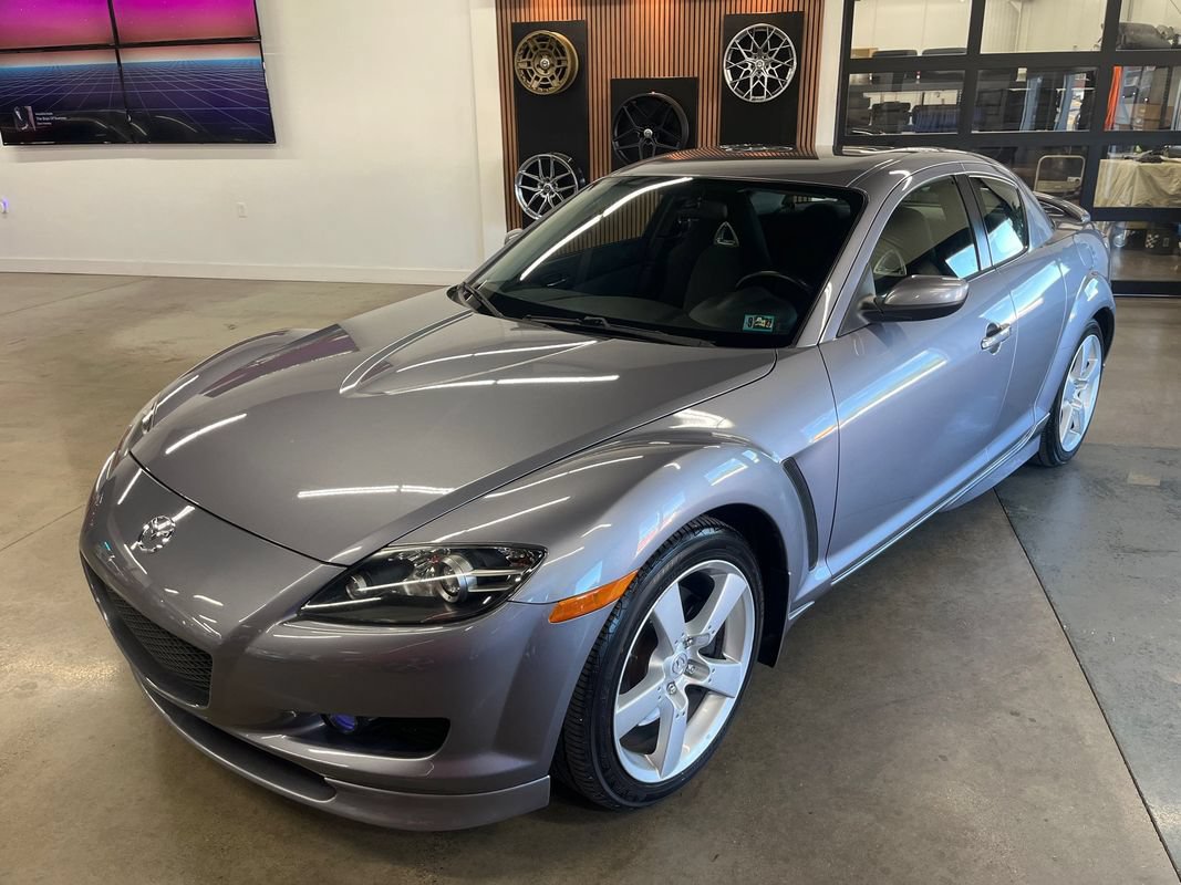 Used 2004 MAZDA RX-8 w/ MT Sport Pkg RWD image 4