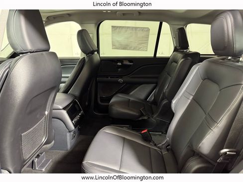 New 2026 Lincoln Aviator AWD w/ Jet Appearance Package image 52