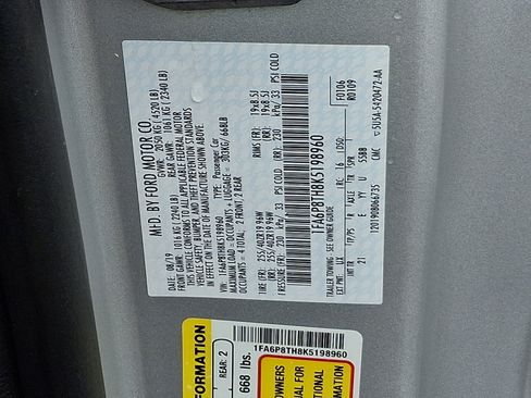 Used 2019 Ford Mustang Coupe w/ Equipment Group 101A RWD image 27
