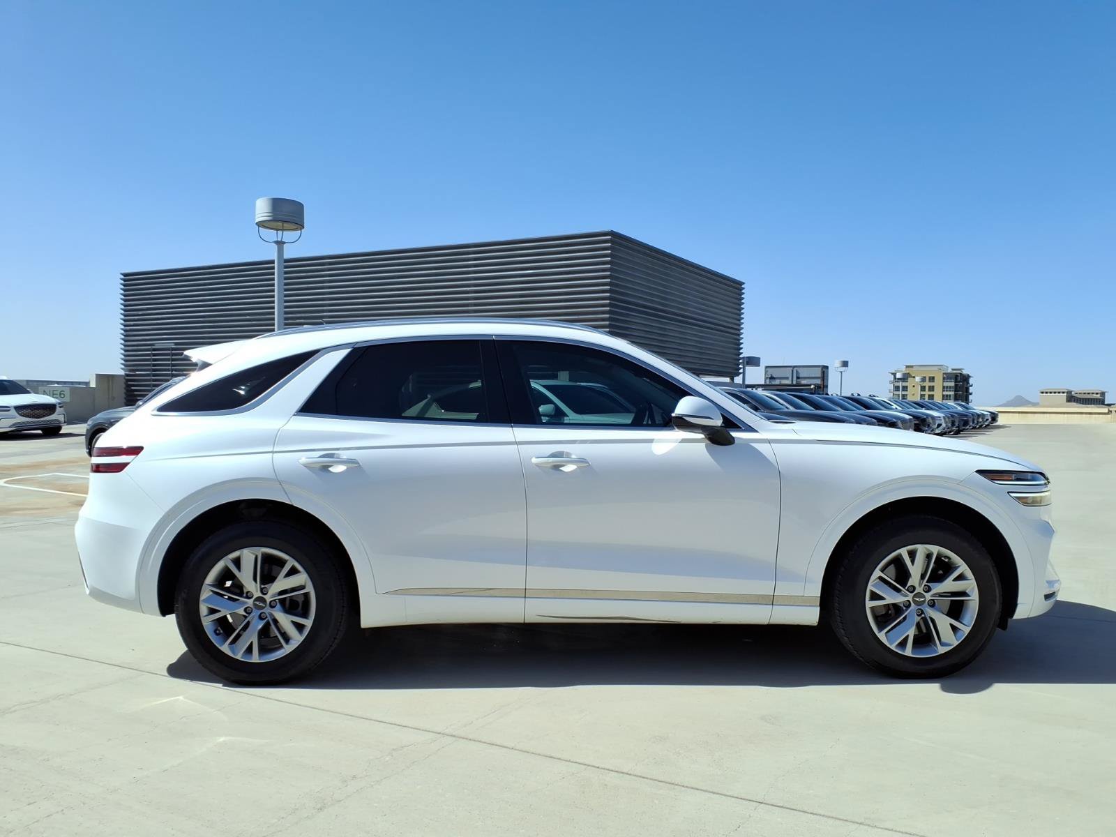 Certified 2022 Genesis GV70 2.5T AWD/4WD image 6