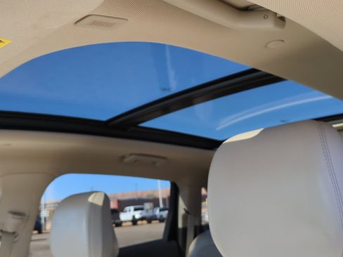 Used 2020 Lincoln Nautilus Reserve w/ Equipment Group 201A image 16