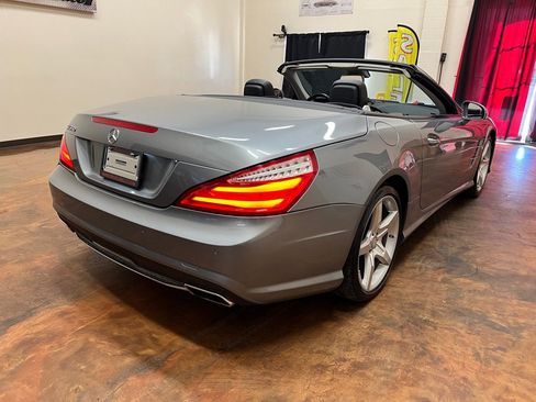 Used 2013 Mercedes-Benz SL 550 image 9