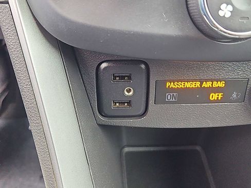 Used 2017 Chevrolet Trax LS AWD/4WD image 17