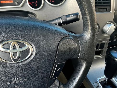 Used 2011 Toyota Tundra Grade image 17