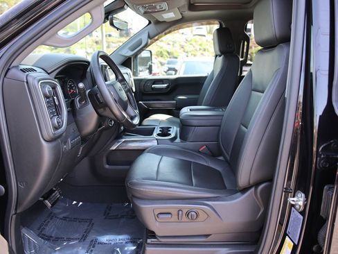 Used 2022 Chevrolet Silverado 2500 LTZ w/ LTZ Plus Package AWD/4WD image 25