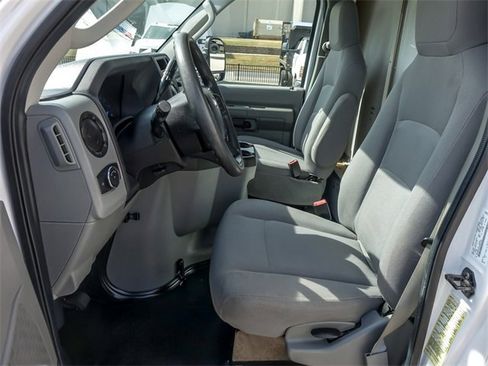 Used 2023 Ford E-350 and Econoline 350 Super Duty w/ Power Windows & Locks Group image 11