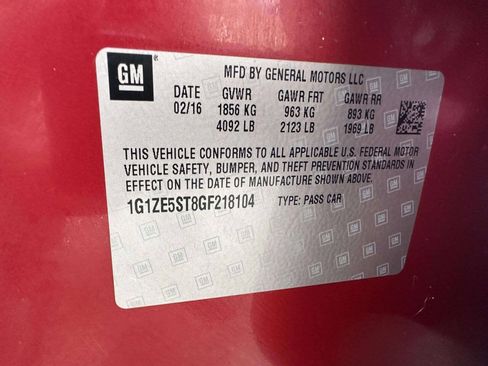 Used 2016 Chevrolet Malibu LT FWD image 33
