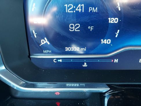 Used 2022 Chevrolet Silverado 1500 RST AWD/4WD image 19