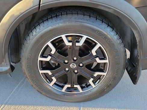 Used 2020 Nissan Pathfinder SL image 10