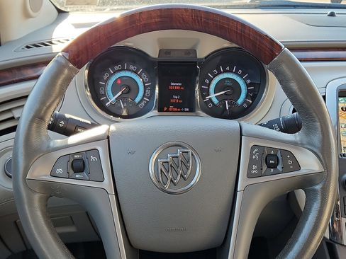 Used 2013 Buick LaCrosse Touring image 20