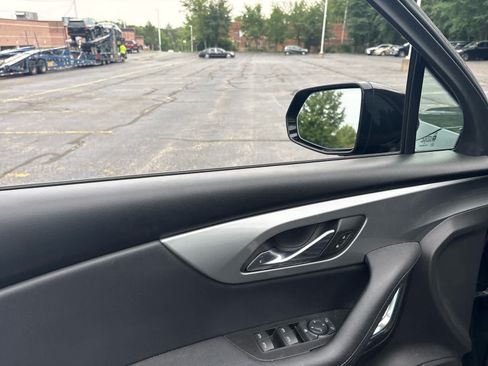 Used 2019 Chevrolet Blazer LT w/ LPO, Floor Liner Package AWD/4WD image 8