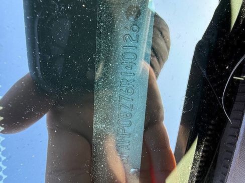 Used 2006 Ford Fusion SEL image 25