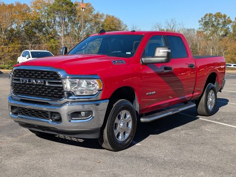 Used 2024 RAM 2500 Big Horn w/ Bed Utility Group image 5