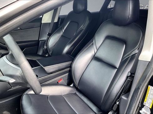 Used 2022 Tesla Model 3 Long Range AWD/4WD image 24