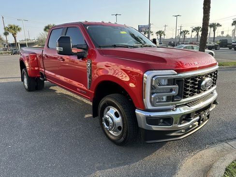 Used 2024 Ford F350 Lariat image 8