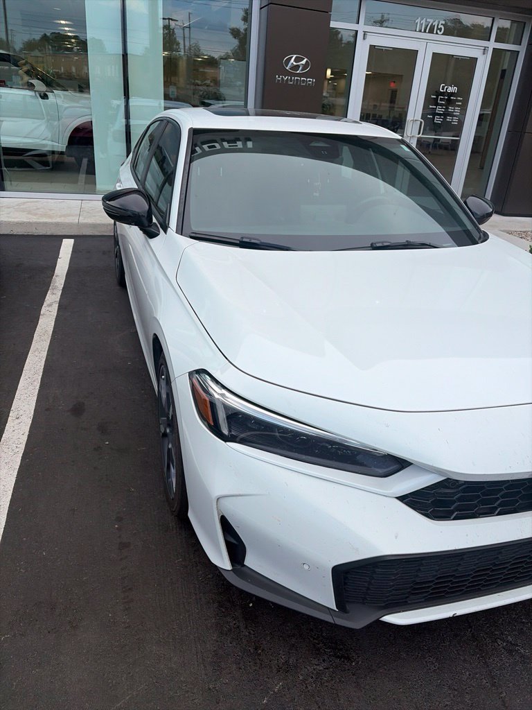Used 2025 Honda Civic Sport image 3