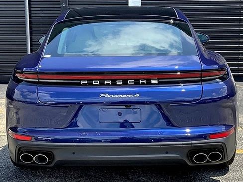 New 2025 Porsche Panamera 4 image 7