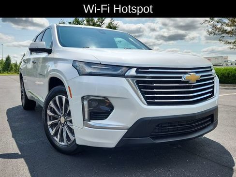 Used 2022 Chevrolet Traverse Premier w/ LPO, Floor Liner Package AWD/4WD image 14